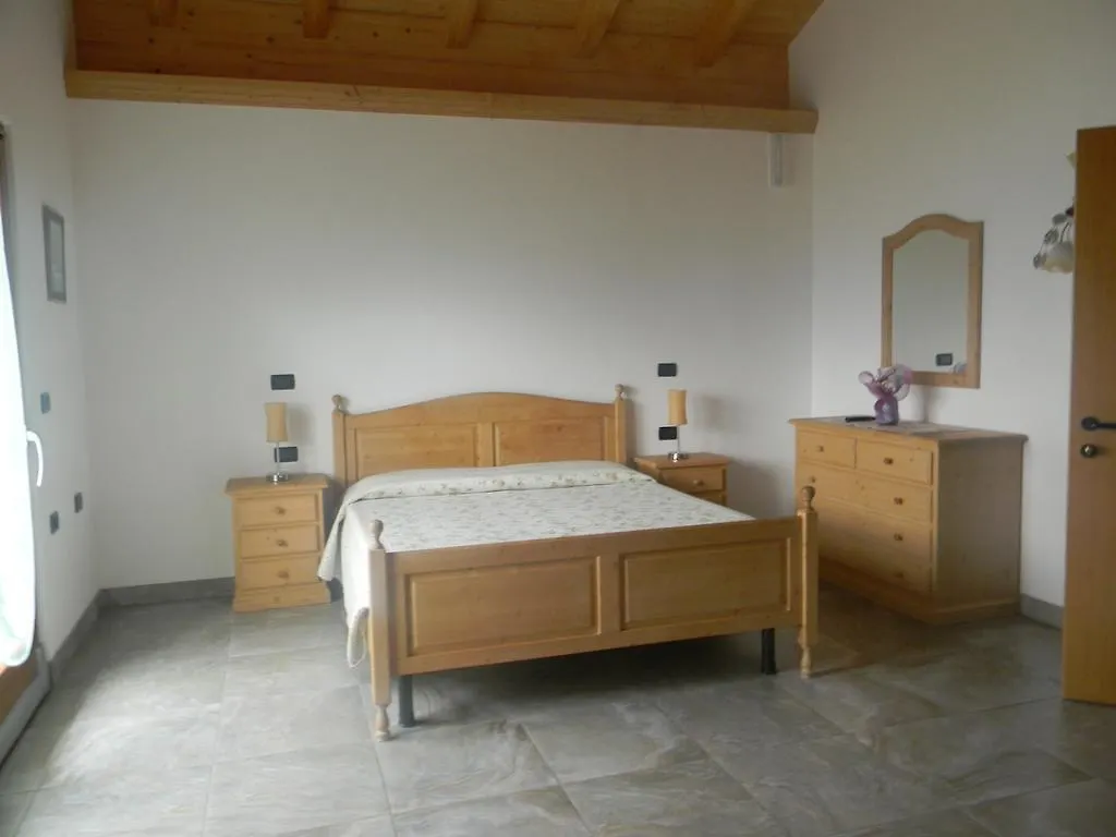 Agritur Vista Lago Revò Włochy