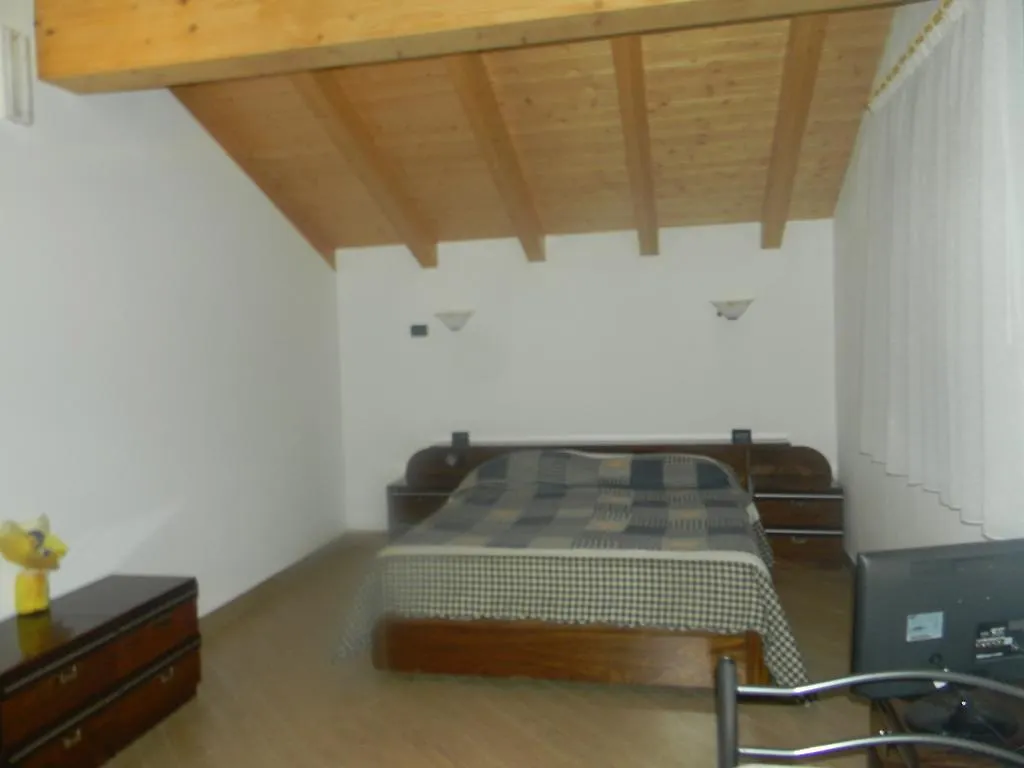 Agritur Vista Lago Revò Nocleg ze śniadaniem